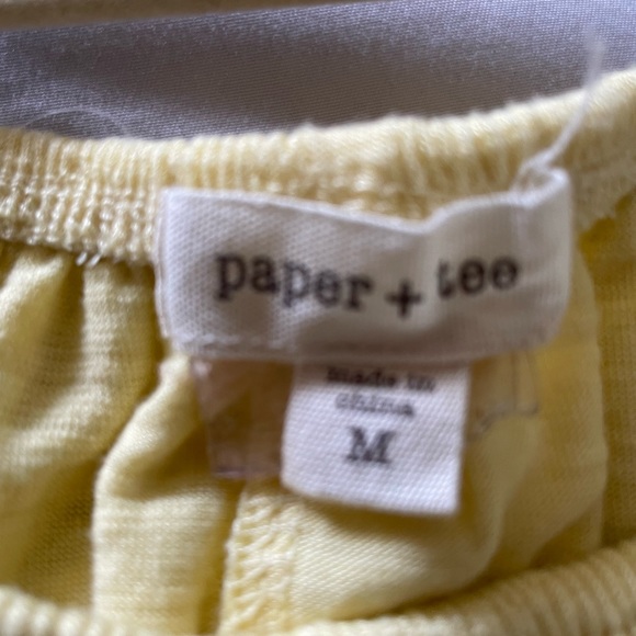 Paper + Tee Off the Shoulder Top - Size M - Picture 2 of 2